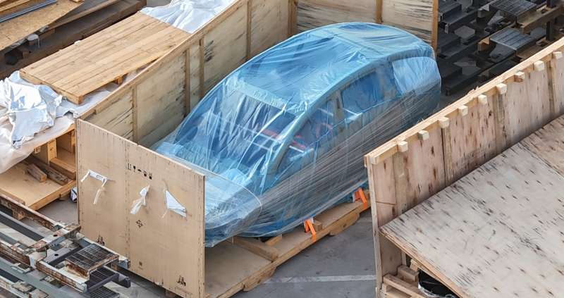  特斯拉得州工厂神秘测试车曝光：长轴距Model Y或登陆北美，技术细节深度解析 汽车科技