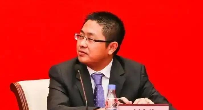  从管招聘到千亿亏损：恒大系高管的决策链条剖析 股票财经