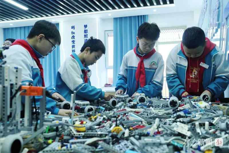  技术赋能县域教育：府谷县明德小学机器人课程的十年深耕与突破 教育招生