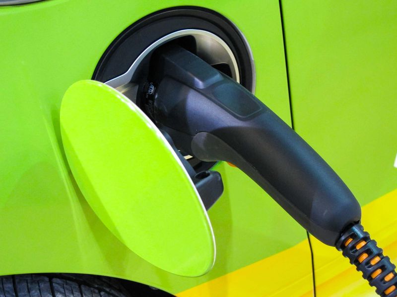  【技术+深度】广汽埃安入局足球赞助：商业逻辑与品牌价值的精准耦合 汽车科技