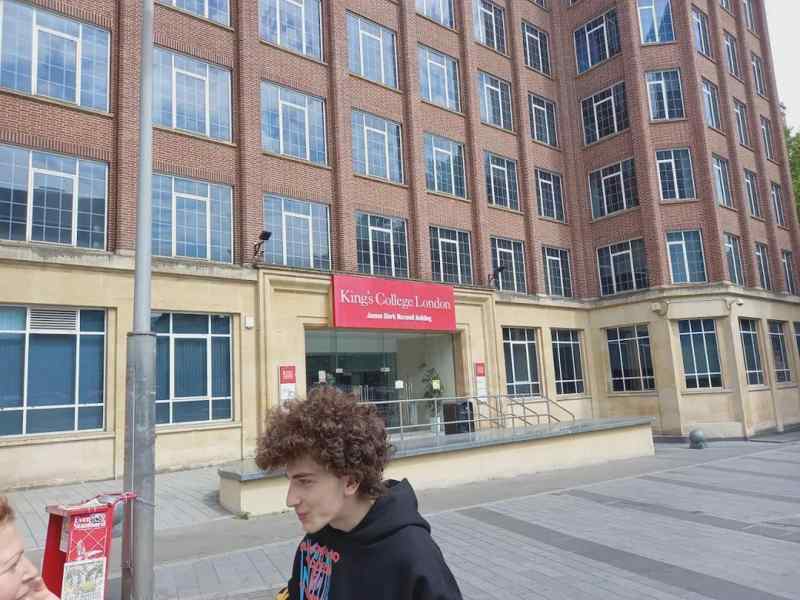  【硬核对比】从QS数据到留学成本：英澳留学选择的全维度决策框架 教育招生